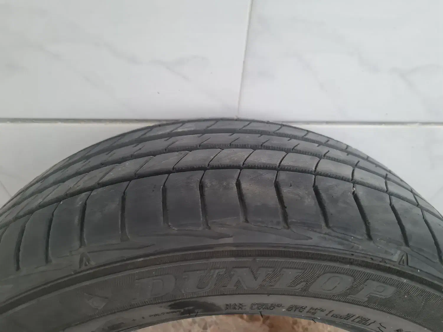 لاستیک دانلوپ ۲۰۵|قطعات یدکی و لوازم جانبی|شیراز, سینما سعدی|دیوار