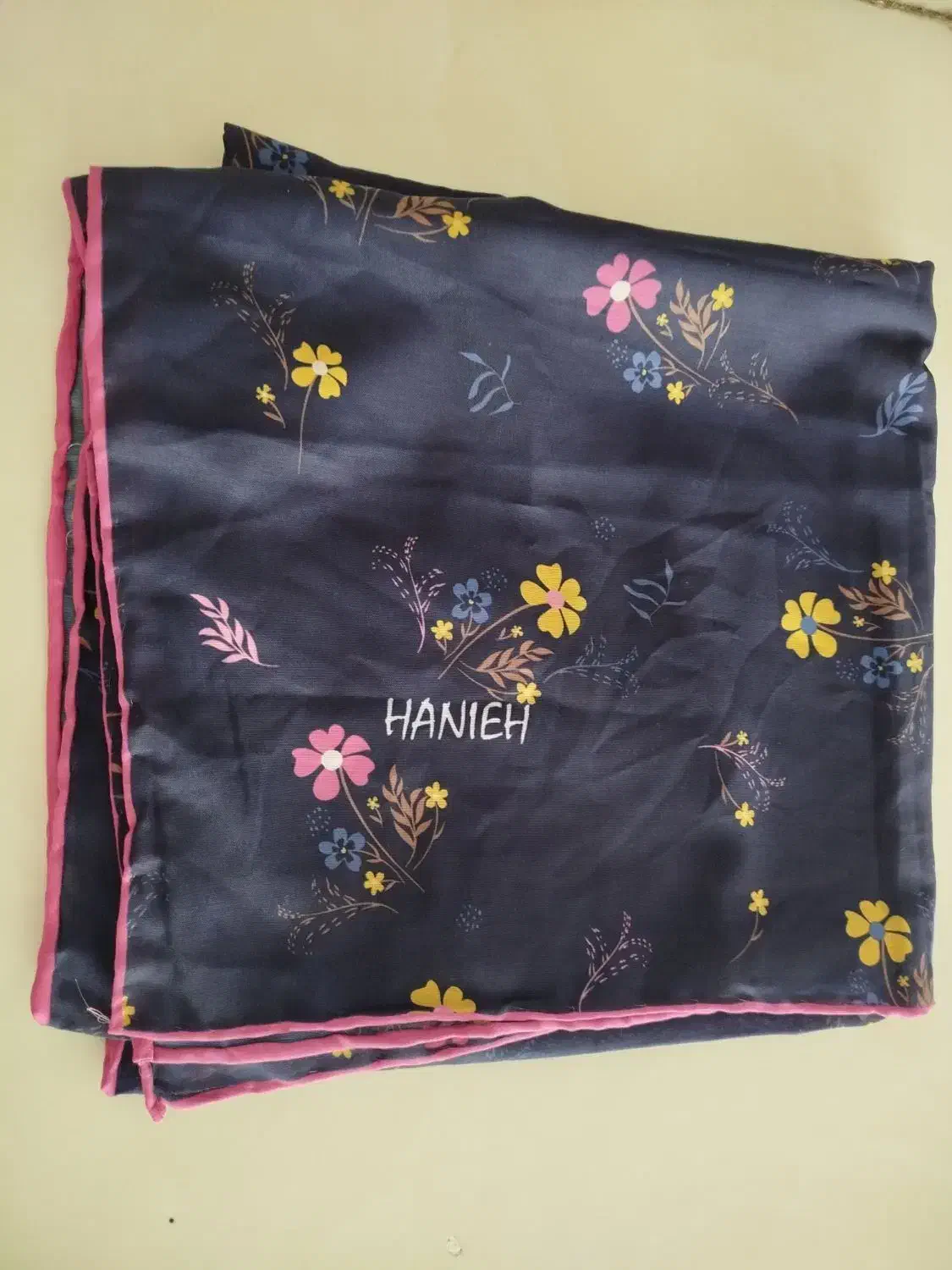 چند روسری نونو دور دست دوز قواره بزرگ|لباس|سبزوار, پیام|دیوار