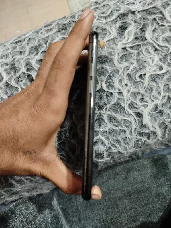 11pro|موبایل|کرمان, |دیوار