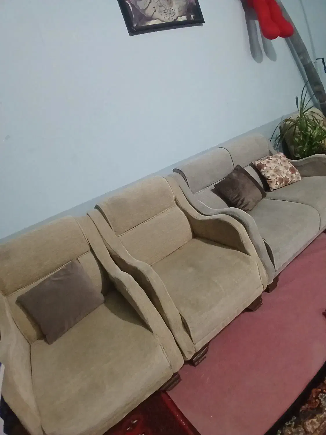 فروش یک دست مبل هشت نفره تمیز ومرتب|مبلمان خانگی و میز عسلی|کاشمر, |دیوار