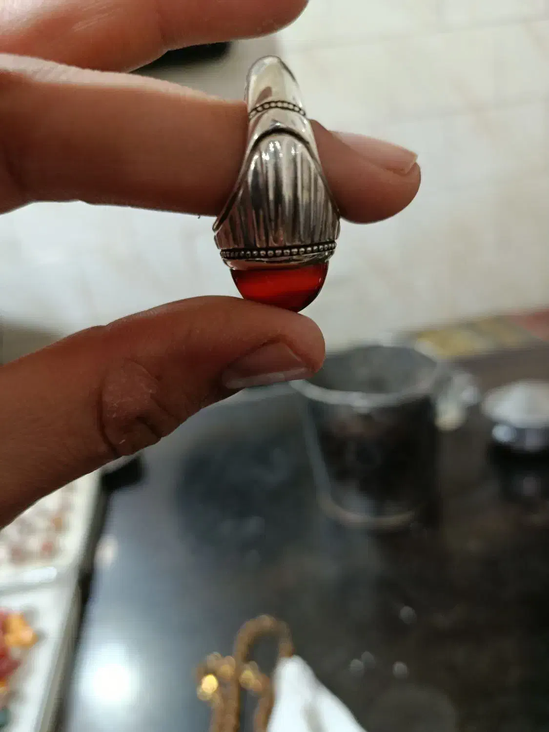 انگشتر عقیق طوق دار رکاب نقره|کلکسیون اشیاء عتیقه|میانه, |دیوار