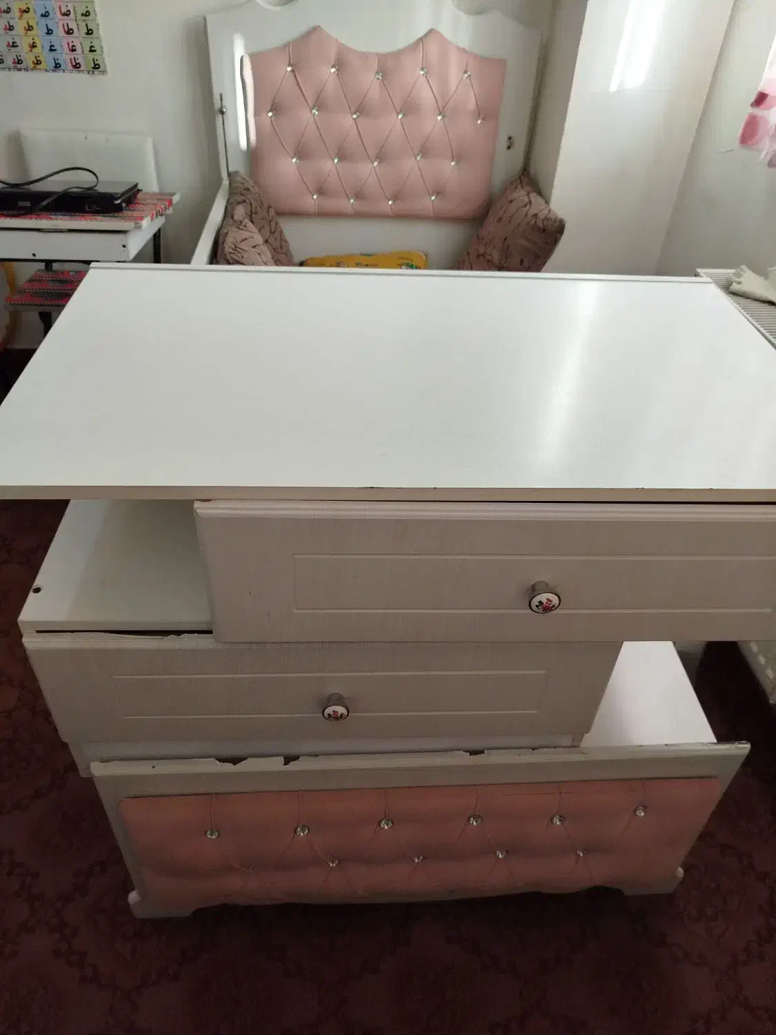 تخت دخترانه سالم|تخت و سرویس خواب|محمدشهر, شهرک پیام (مهرالبرز)|دیوار