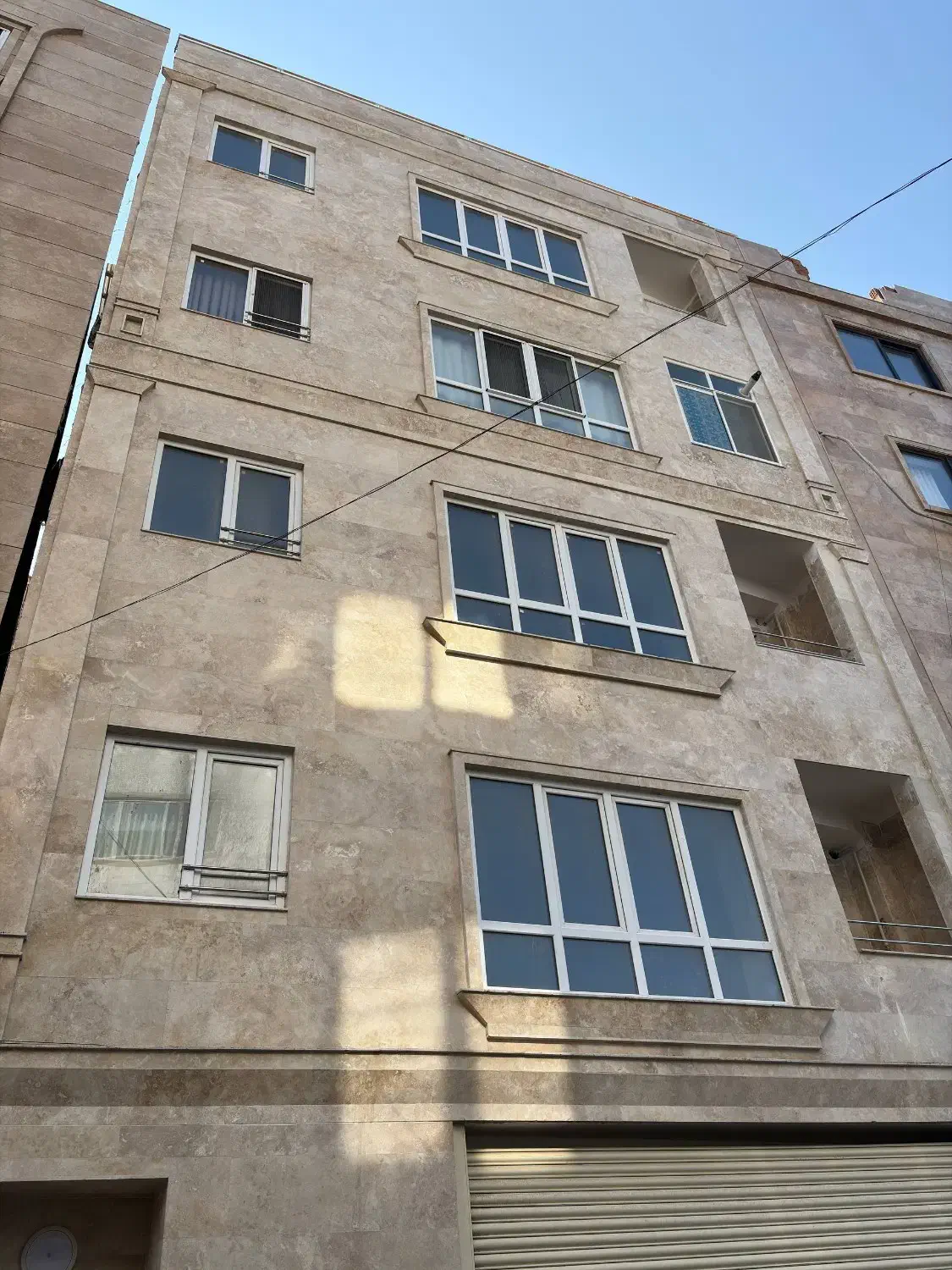 اپارتمان نوساز 100 متری واحد خام اماده چیدمان|فروش آپارتمان|بندر گز, |دیوار