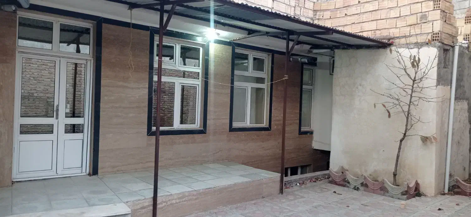 خانه اجاره ای با حیاط بزرگ و تمیز|اجارهٔ خانه و ویلا|مشگین شهر, |دیوار