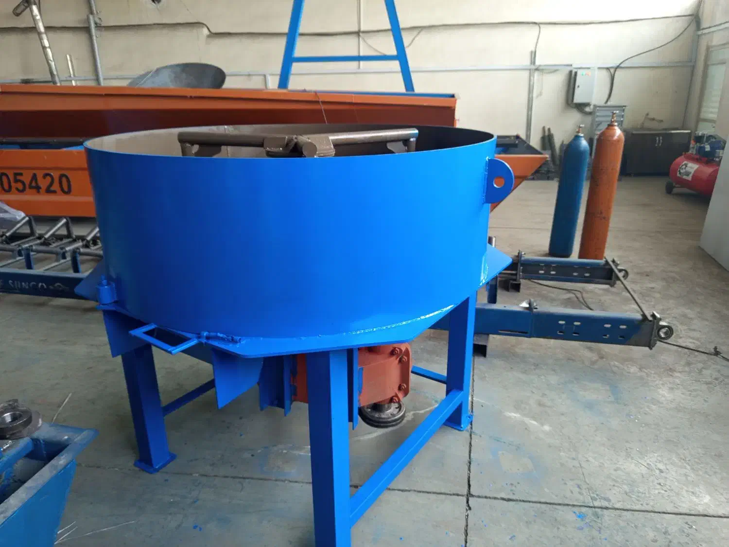 ساخت و فروش میکسر بلوک زنی|ماشینآلات صنعتی|تبریز, |دیوار