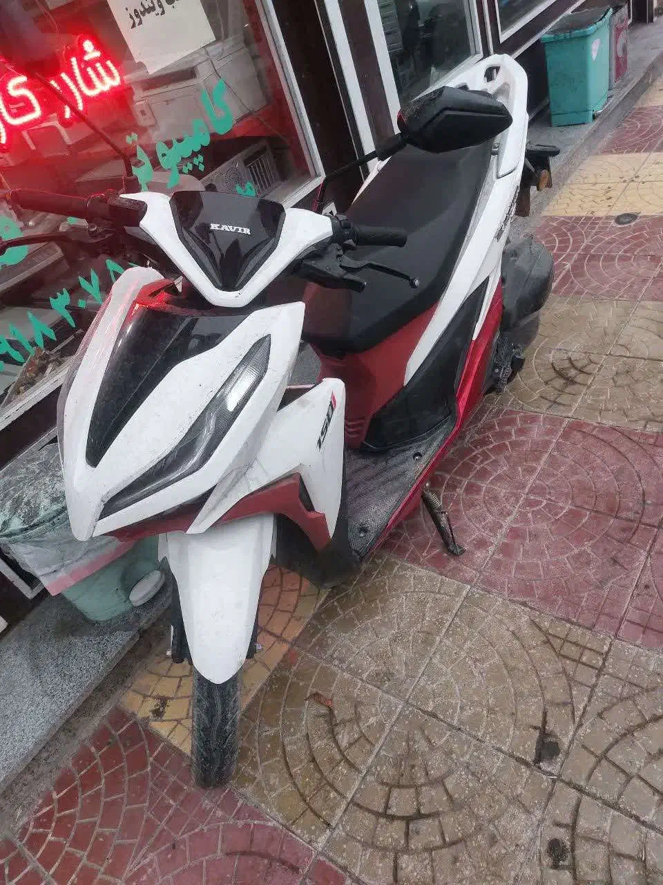 موتور سیکلت کلیک کویر 1402|موتورسیکلت|رزن, |دیوار