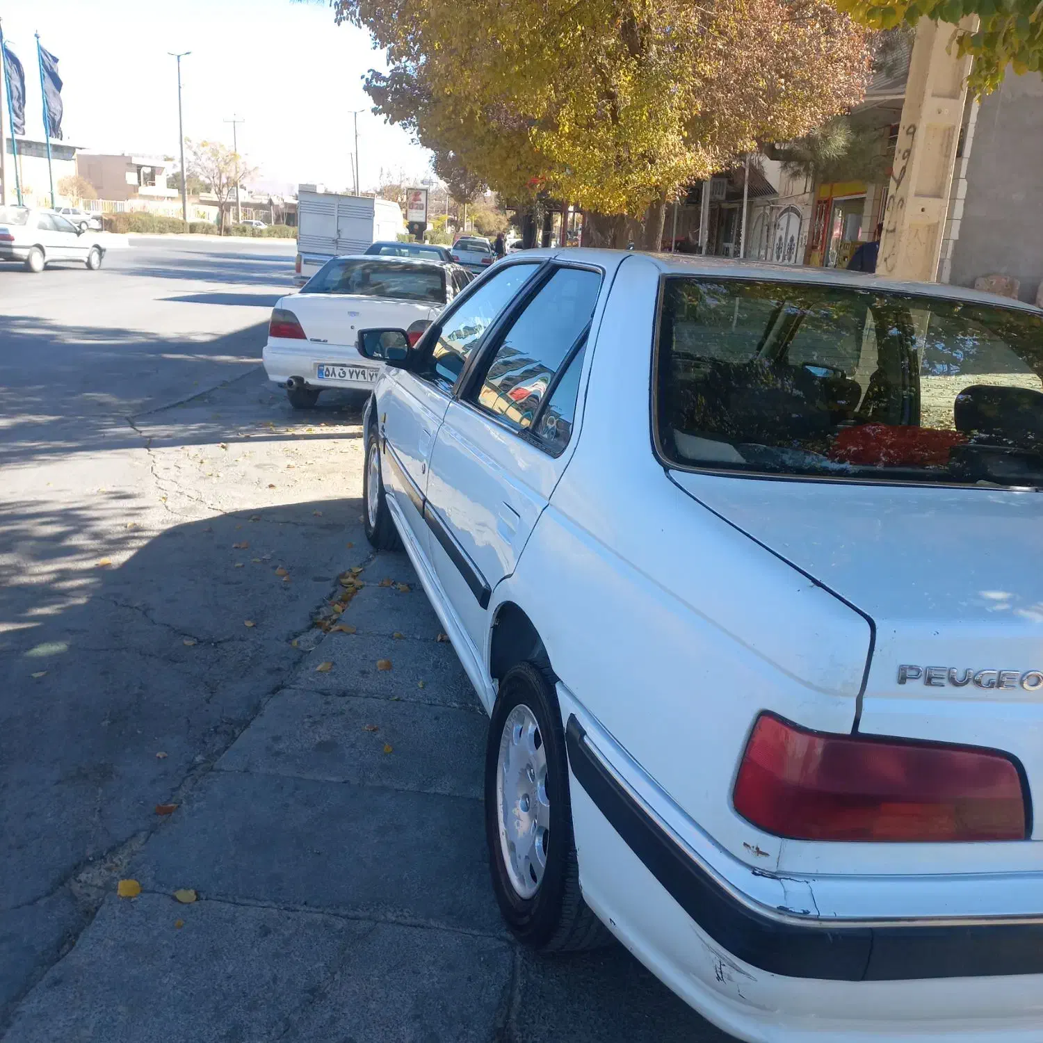 پارس|خودرو سواری و وانت|آباده, |دیوار