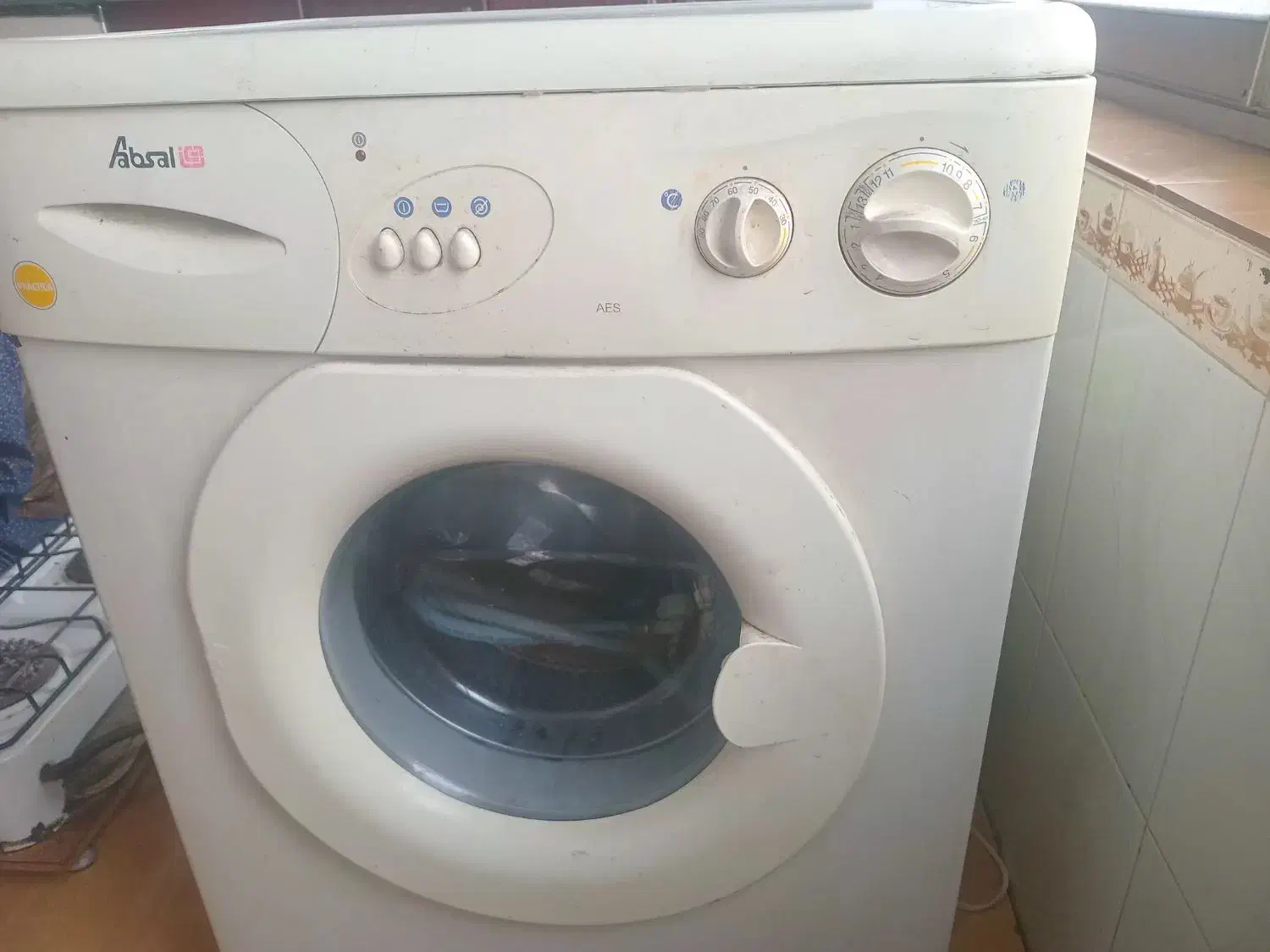 ی دستگاه لباس شویی ابسال کادکرد قیمت ۶ تومن|ماشین لباسشویی و خشک‌کن لباس|نوکنده, |دیوار