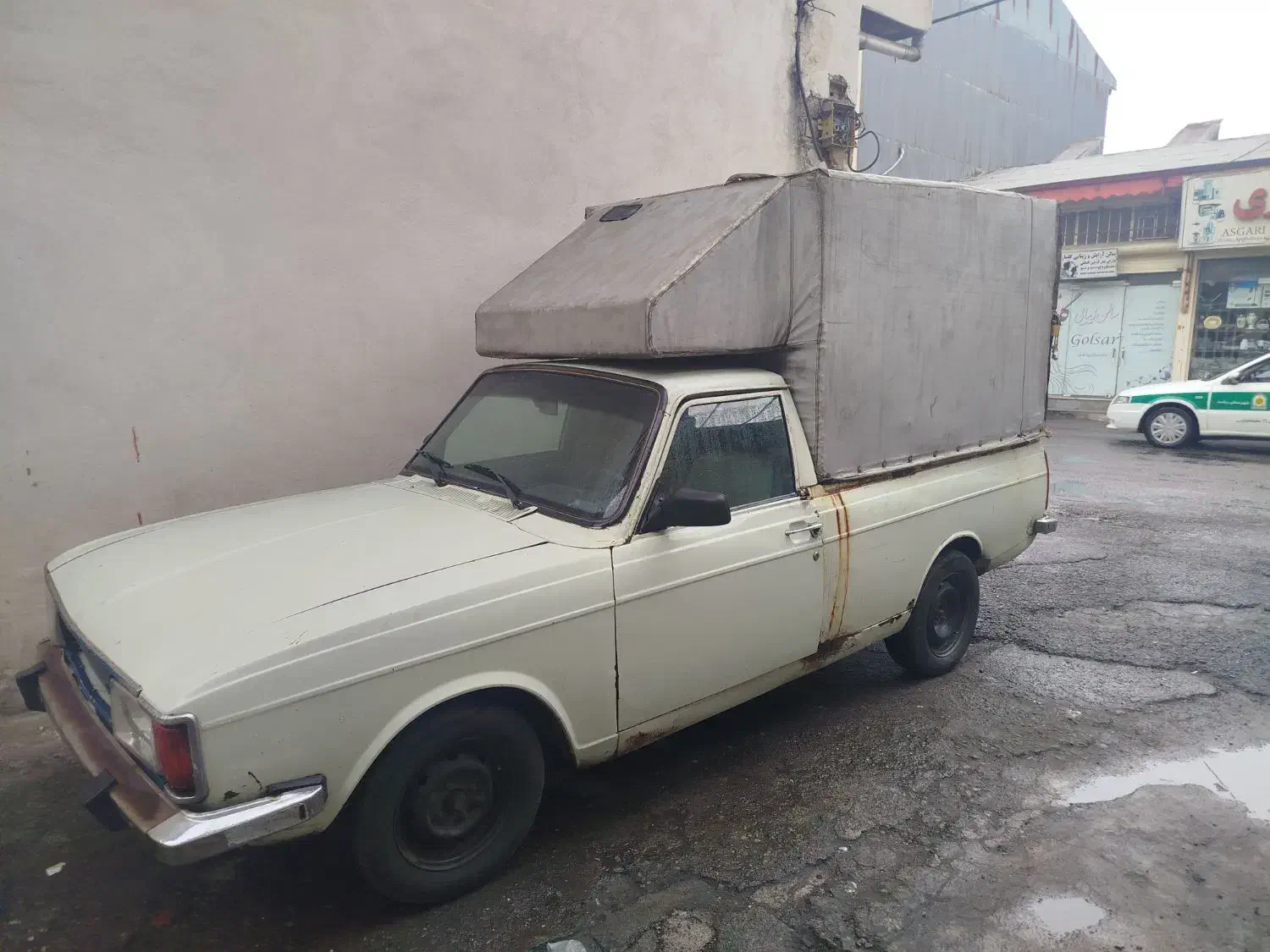 پیکان وانت|خودرو سواری و وانت|رشت, نظری|دیوار