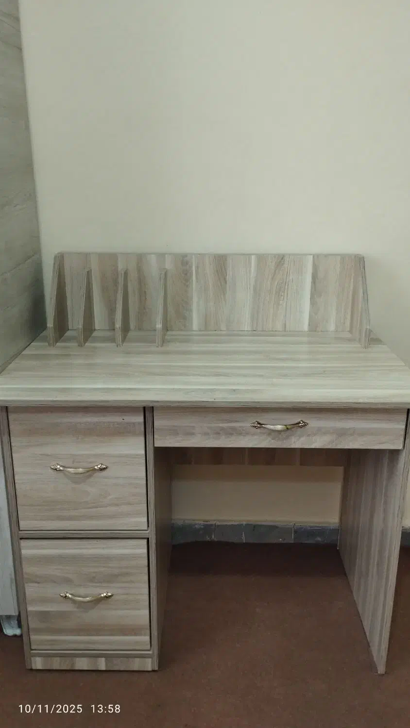 میز مطالعه|میز تحریر و کامپیوتر|مشگین شهر, |دیوار