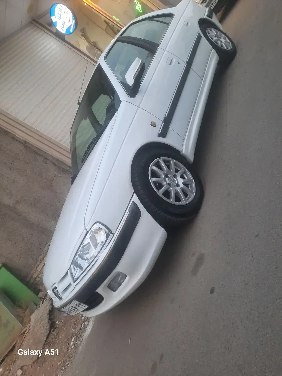 پژو پارس عروسک.بی رنگ.|خودرو سواری و وانت|کاشان, شهید زجاجی|دیوار