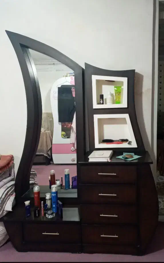 دراور|جاکفشی، کمد، دراور|مشهد, قائم|دیوار