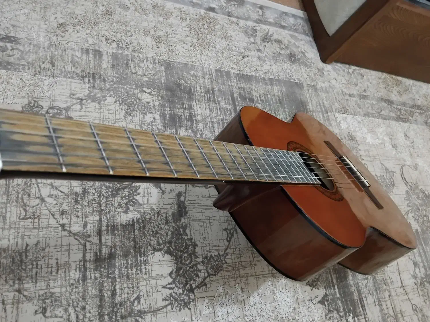 فروش گیتار و سه تار|گیتار، بیس، امپلیفایر|همدان, |دیوار