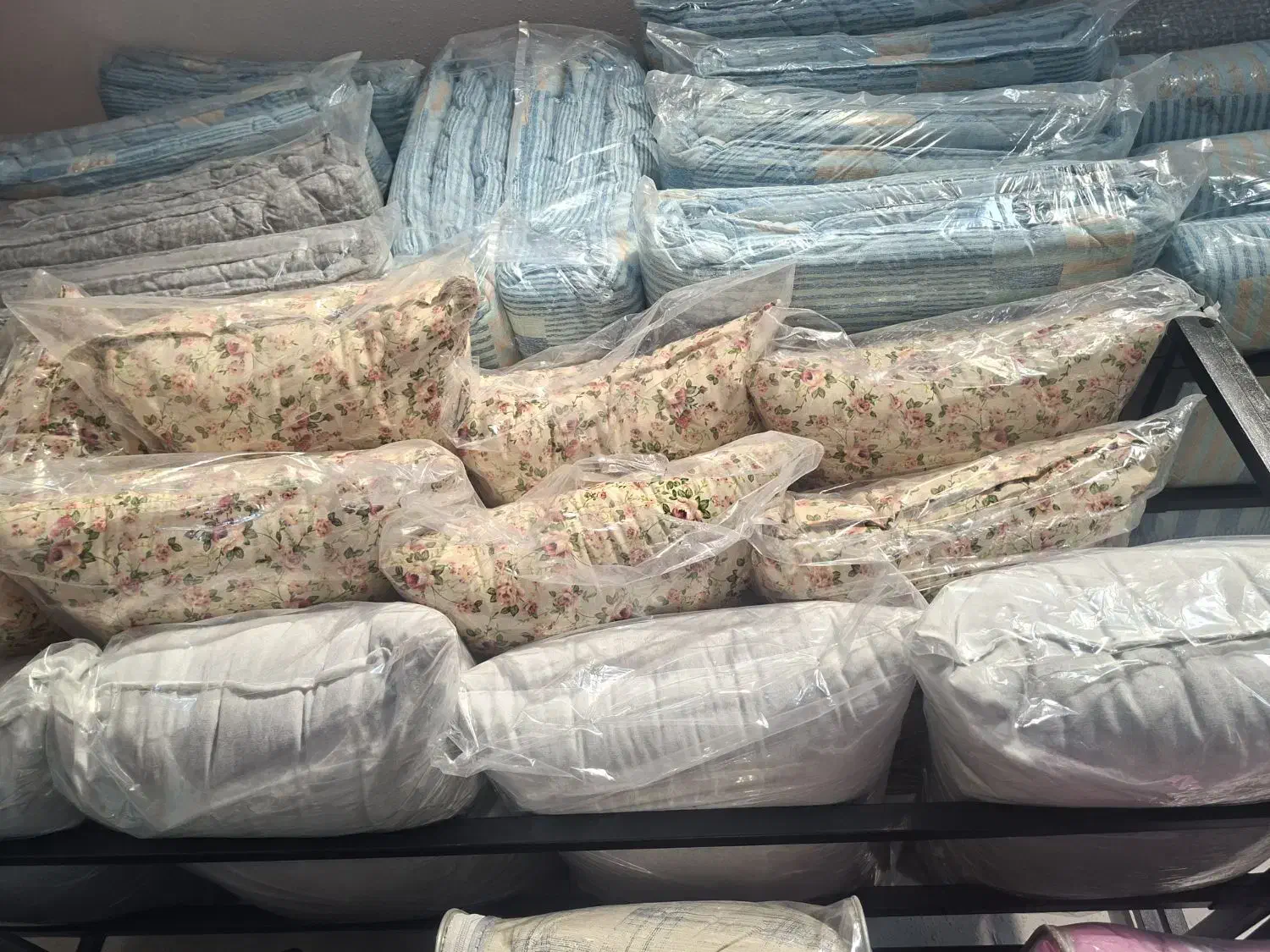 (جمعه سیاه) بالش فقط فقط 60 تومان از تولید به مصرف|رختخواب، بالش، پتو|مشهد, فاطمیه|دیوار