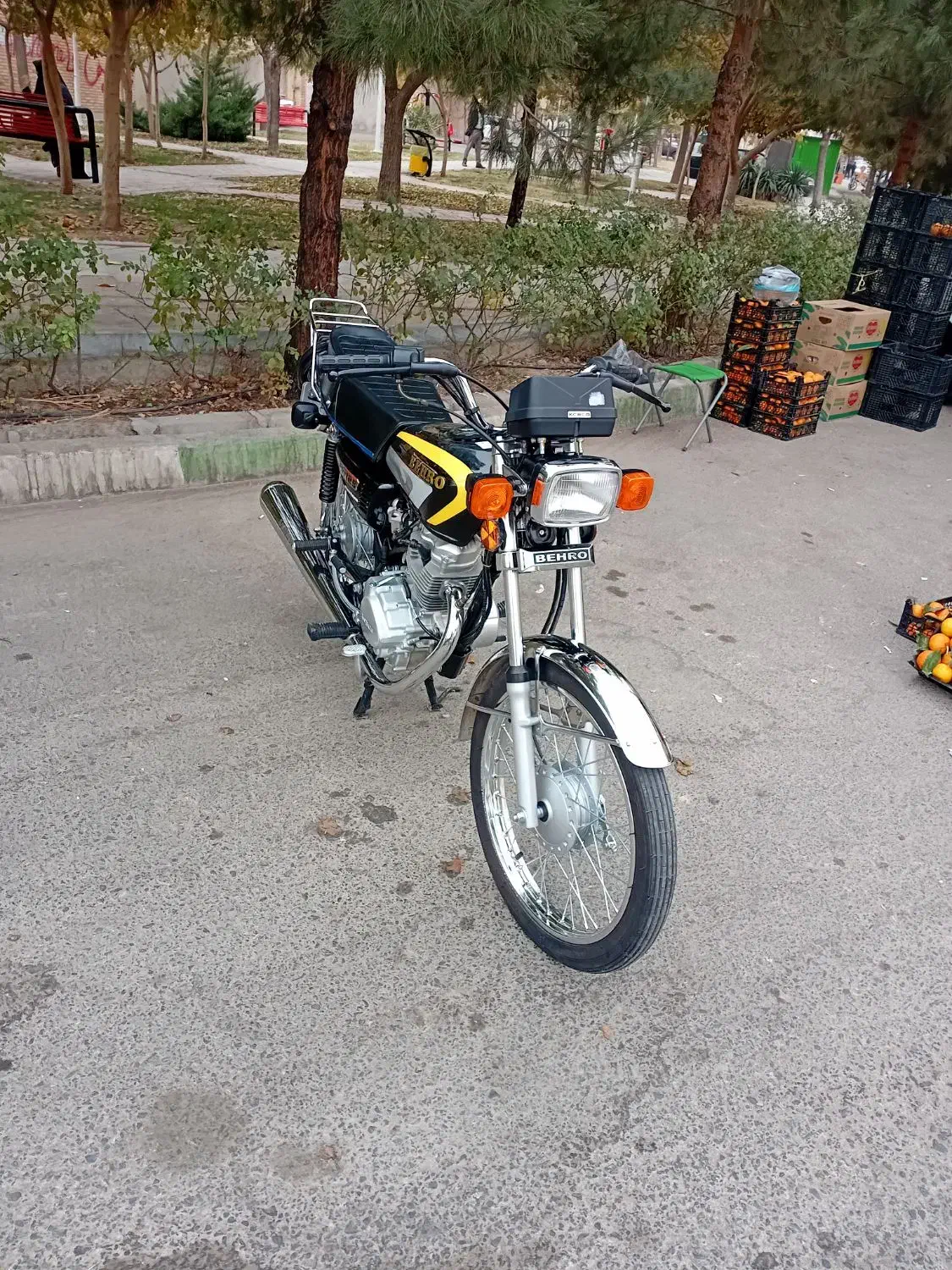 موتور سیکلت۱۴۰۴|موتورسیکلت|قم, هفت تیر|دیوار