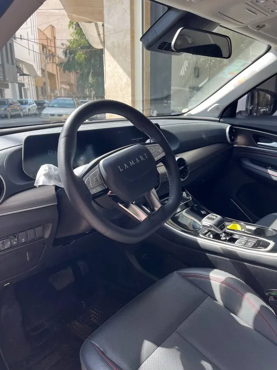 لاماری نقداقساط عطارد|خودرو سواری و وانت|قم, جهان بینی|دیوار