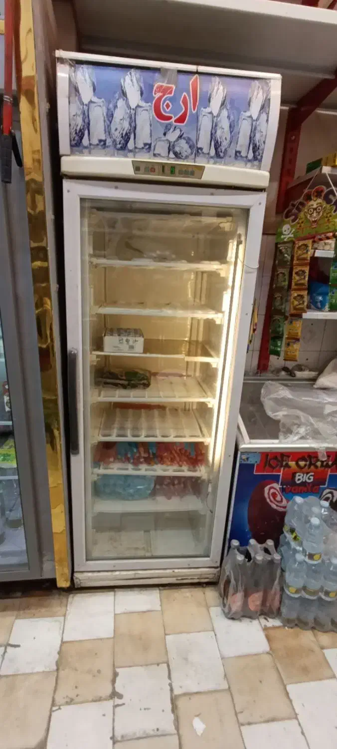 فریزر ایستاده|فروشگاه و مغازه|مشهد, ابوذر|دیوار