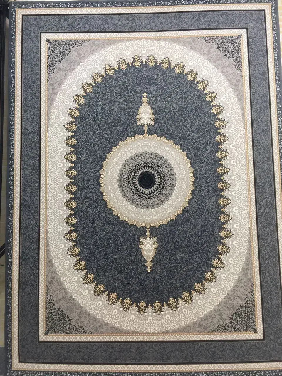 حراج فرش های ۱۲۰۰و ۷۰۰شانه|فرش|آران و بیدگل, |دیوار