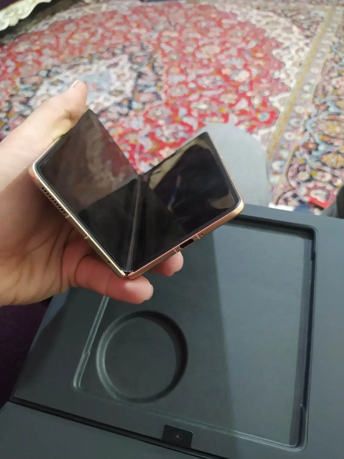 هانر v3 magic با سه صحفه نمایش تاشوحافظه ۵۱۲ رم۱۲|موبایل|تهران, دکتر هوشیار|دیوار