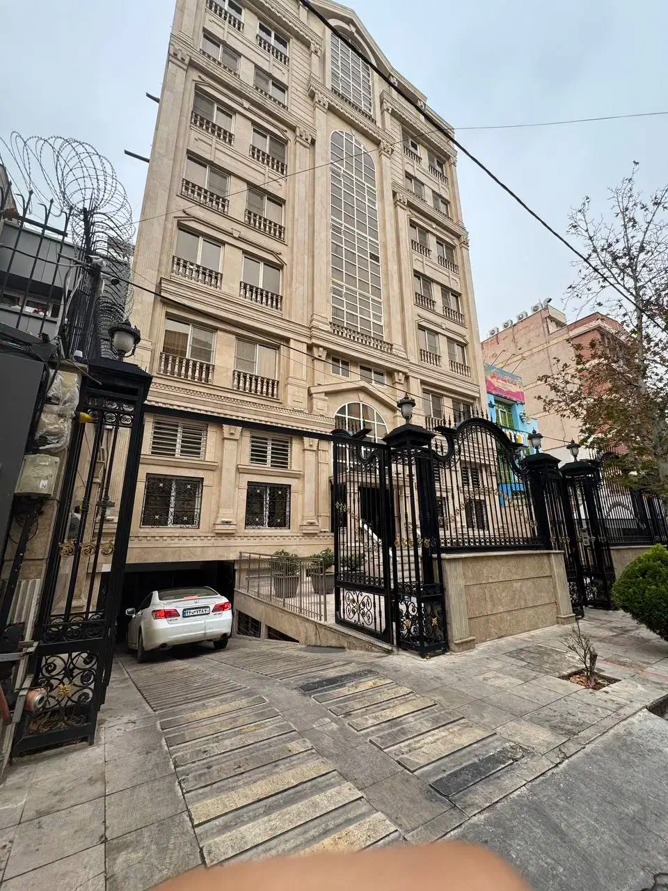 آپارتمان ۱۶۰ متری/شهرک غرب/فلامک/۳ خواب