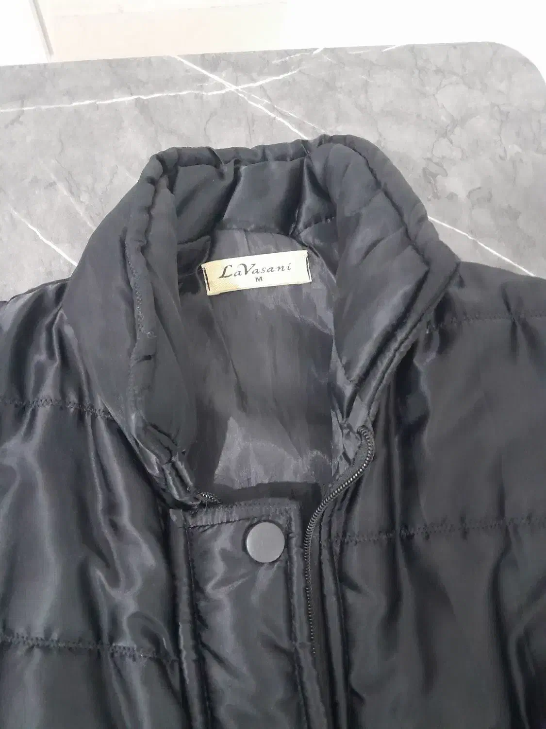 کاپشن|لباس|گرگان, |دیوار