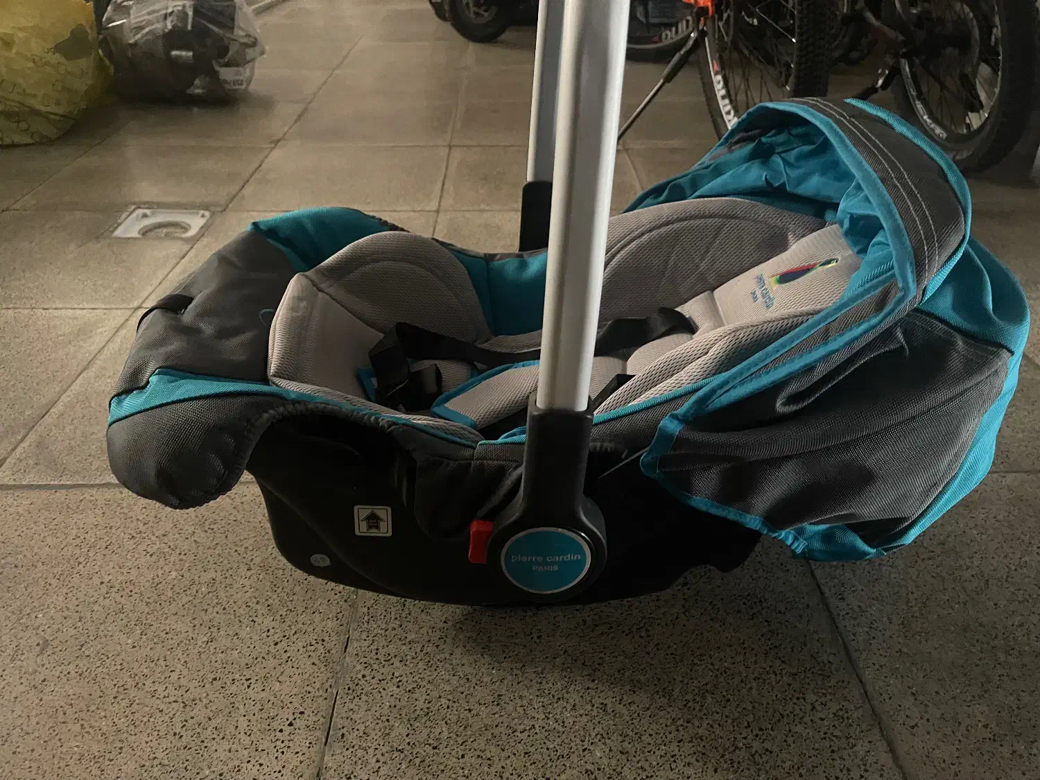 کریر نوزاد|کالسکه و لوازم جانبی|تهران, استخر|دیوار