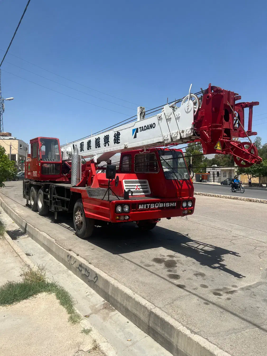 خدمات جرثقیل۲۵تن|خدمات حمل و نقل|شیراز, شهرک بهشتی|دیوار