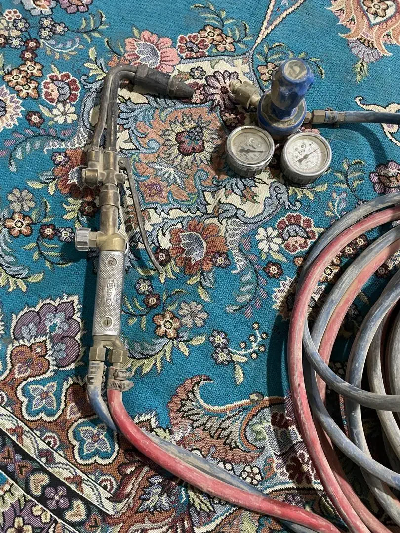 کپسول هوا برش با تمام وسایل|ابزارآلات|زابل, |دیوار