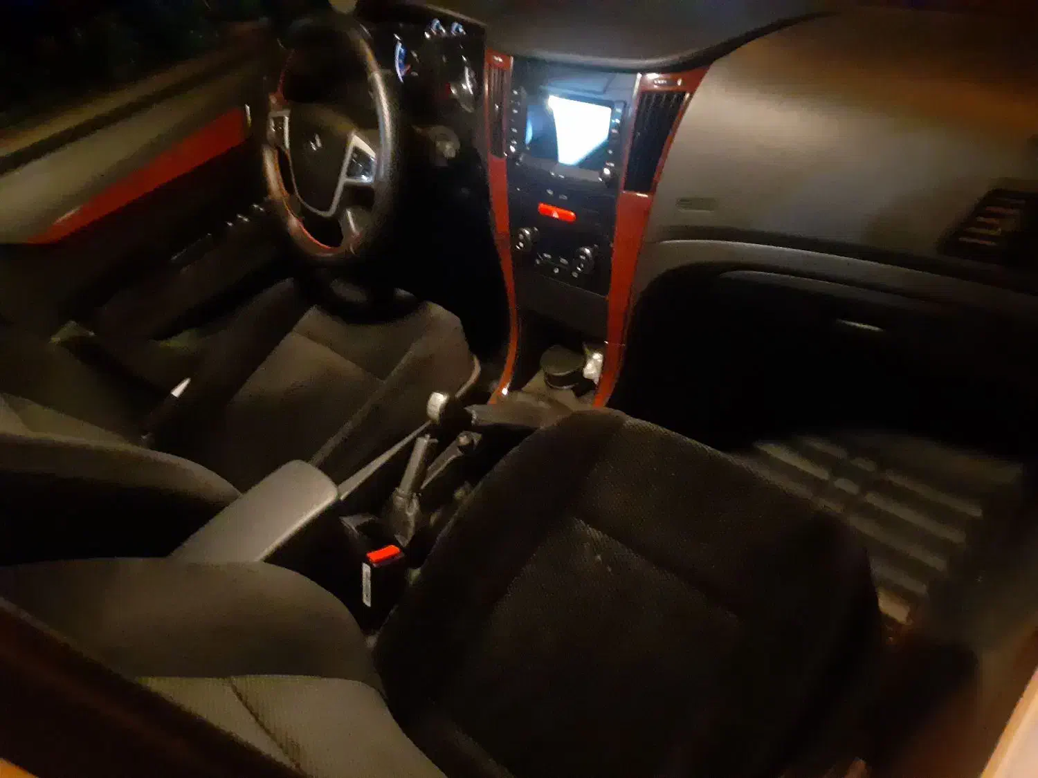 دنا پلاس ۱۴۰۲ دنده ای|خودرو سواری و وانت|گرگان, |دیوار