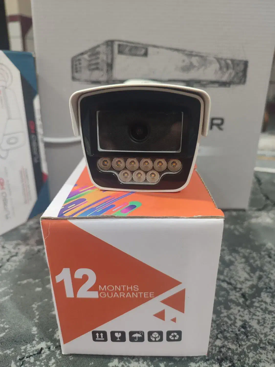 دوربین مداربسته|دوربین مداربسته|دوگنبدان, |دیوار