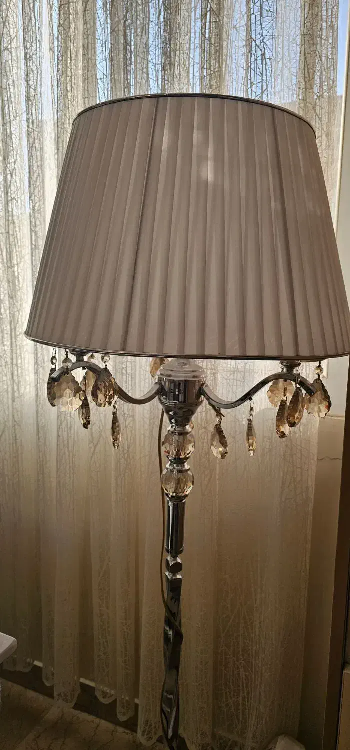 اباژور ایستاده|چراغ خواب و آباژور|تهران, شادمان|دیوار