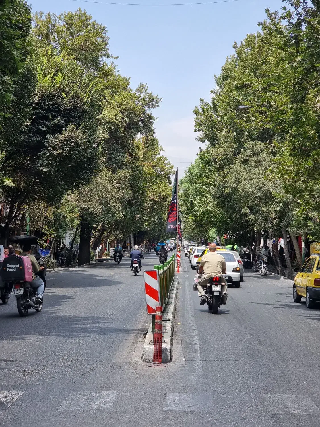 130 متر مغازه * بر اصلی *|اجارهٔ مغازه و غرفه|تهران, منیریه|دیوار