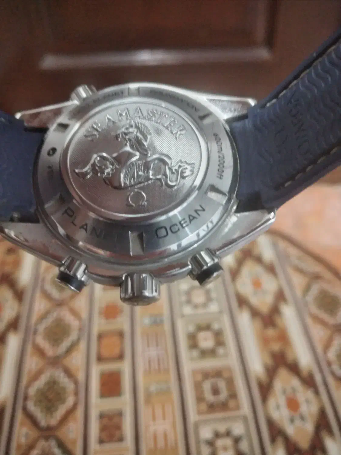 ساعت مچی|ساعت|باسمنج, |دیوار