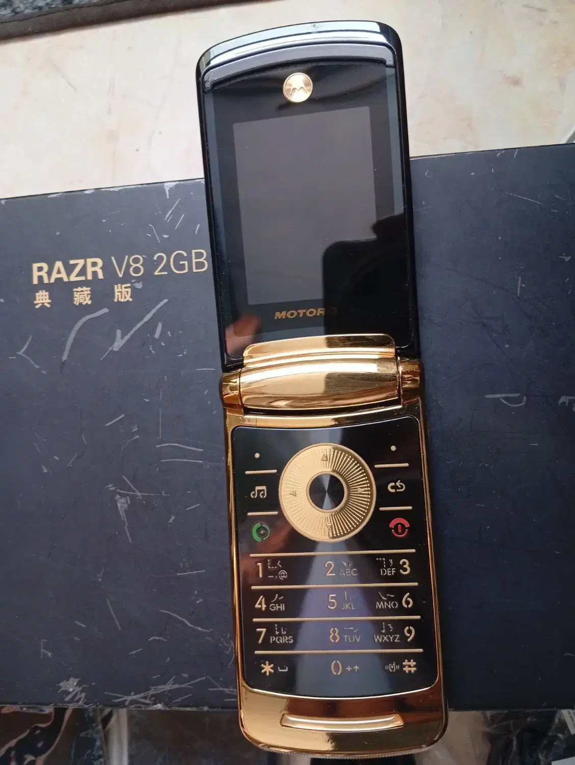 موتورولا v8|موبایل|تهران, باغ فیض|دیوار