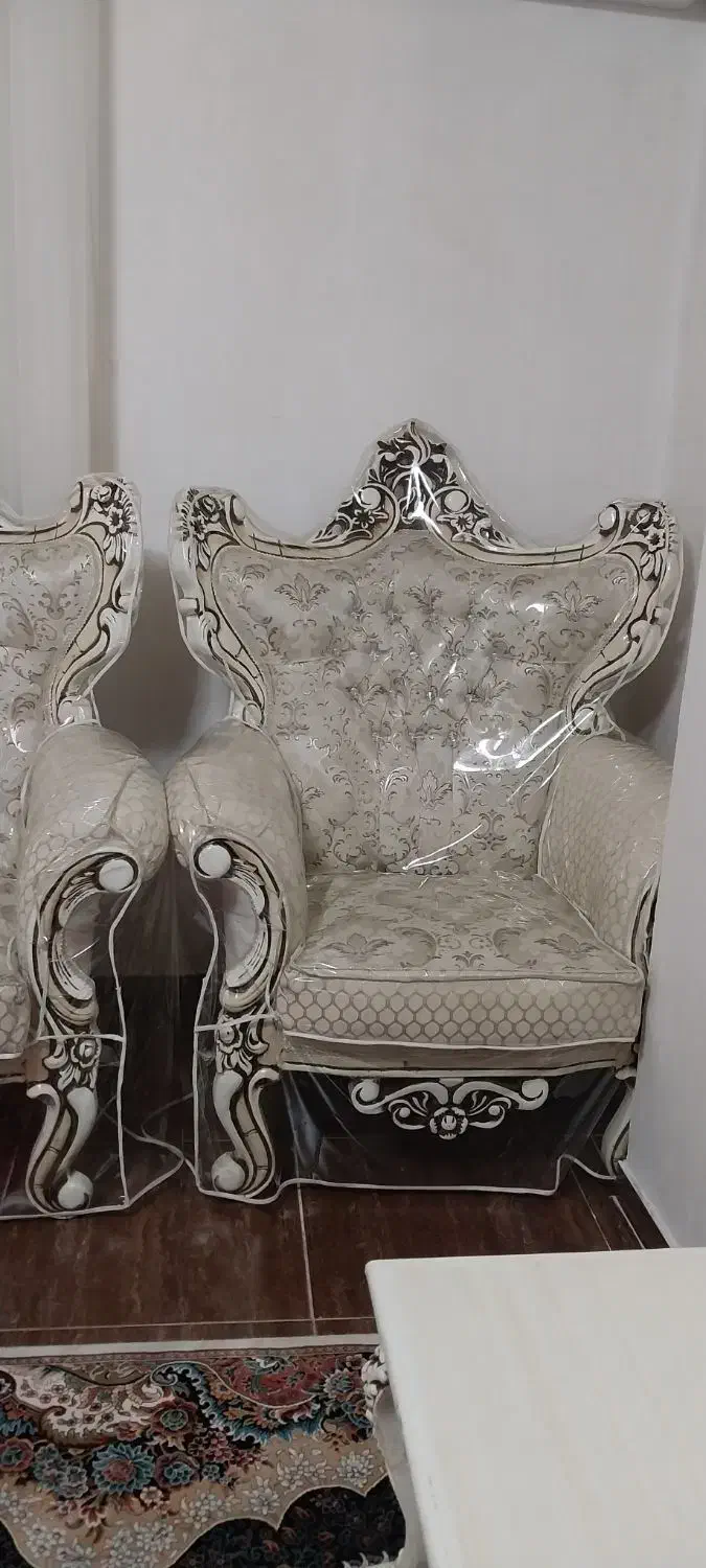 مبل سلطنتی|مبلمان خانگی و میز عسلی|رشت, حمیدیان|دیوار