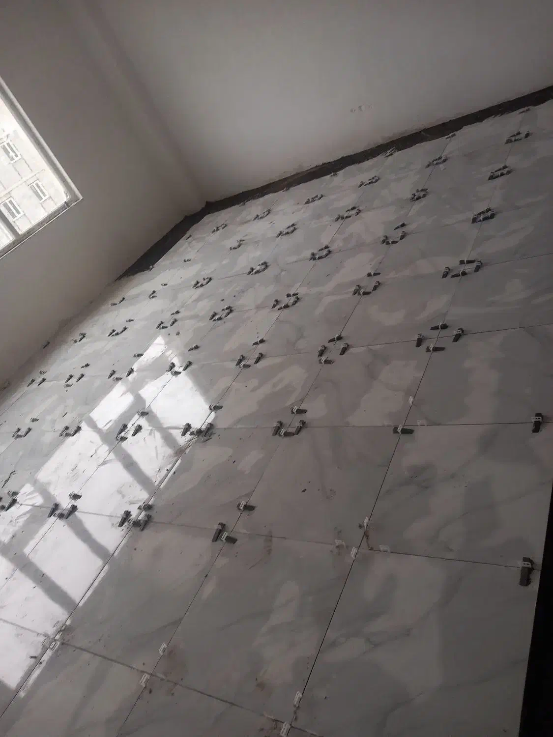 کاشی کاری وسرامیک کاری|خدمات پیشه و مهارت|اردبیل, |دیوار