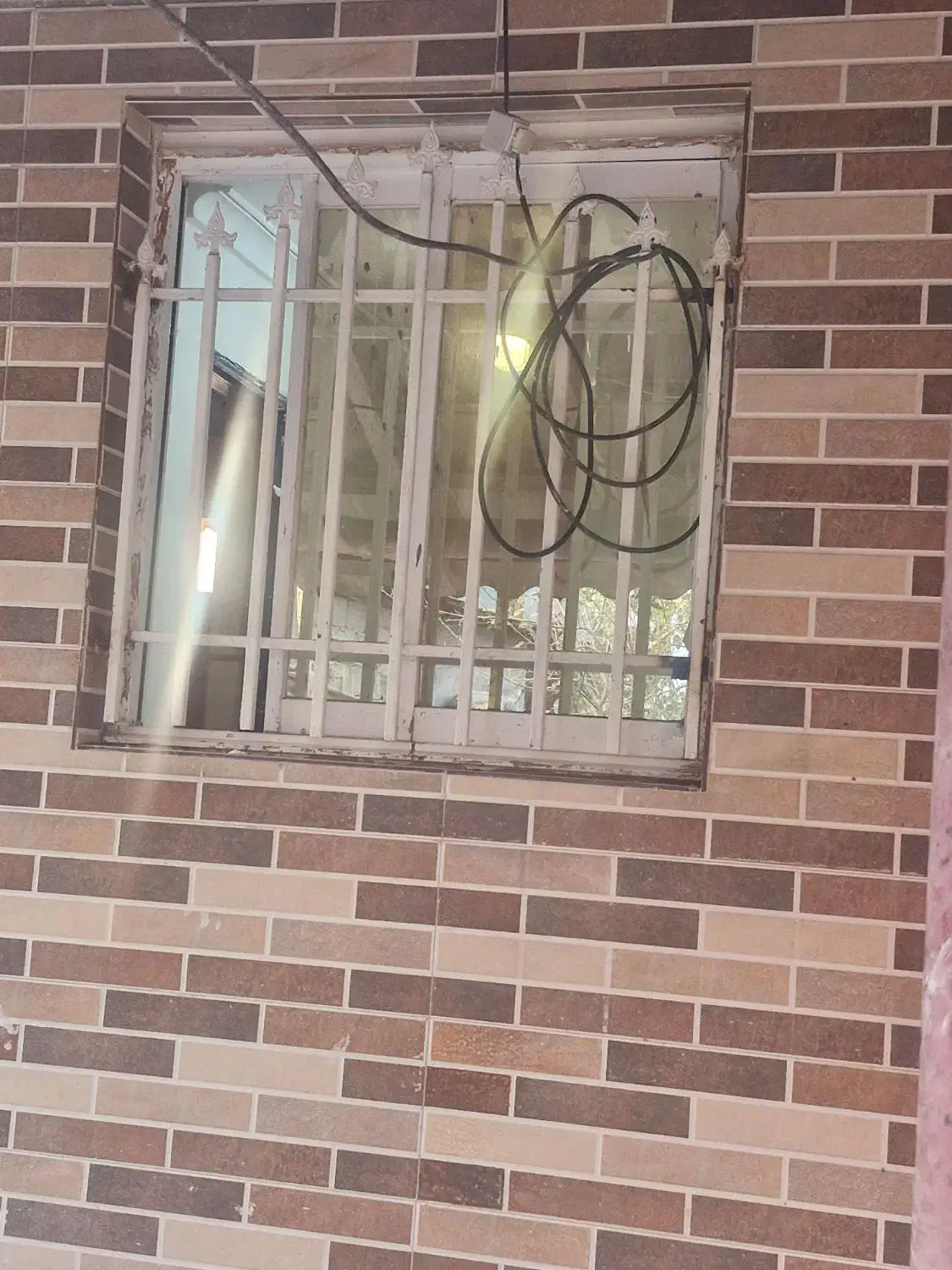 درب و پنجره آلمینیوم|مصالح و تجهیزات ساختمان|کوچصفهان, |دیوار