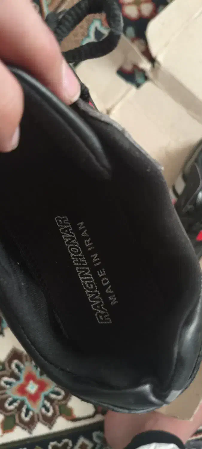 کفش اسپرت|کیف، کفش، کمربند|خرم‌آباد, |دیوار