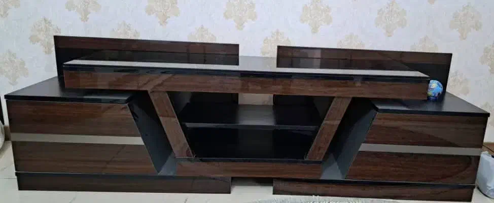 زیرتلوزیونی ۳تیکه|میز تلویزیون|فولادشهر, مسکن مهر فولادشهر|دیوار