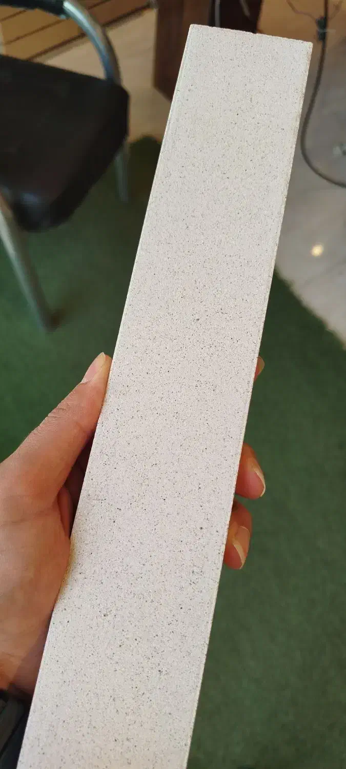 فروش ویژه آجر نما نسوز سفید به مدت محدود|عمدهفروشی|آباده, |دیوار