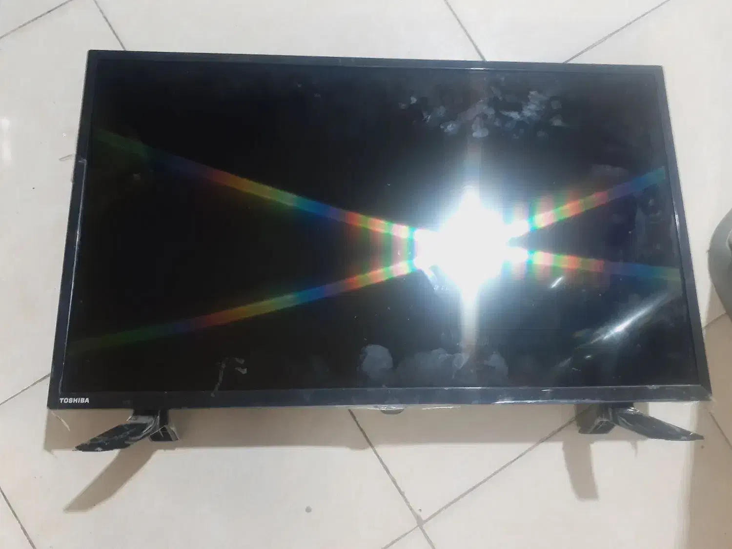 تلویزیون ۳۲ و هواپز|تلویزیون و پروژکتور|بندر گناوه, |دیوار