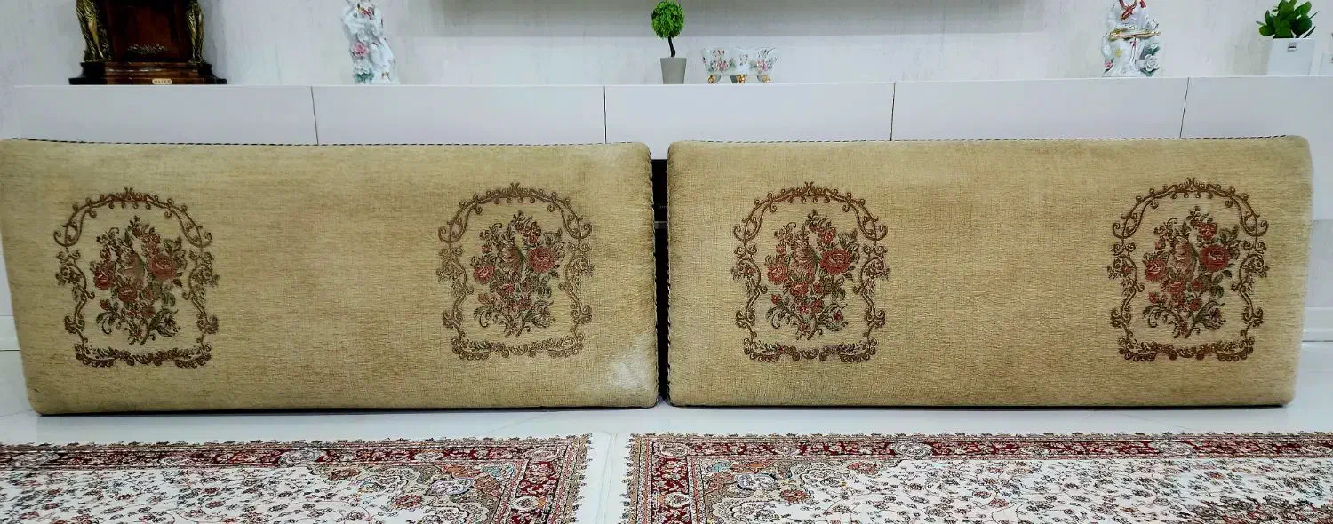 دوعدد پشتی|پشتی|اهواز, پادادشهر|دیوار