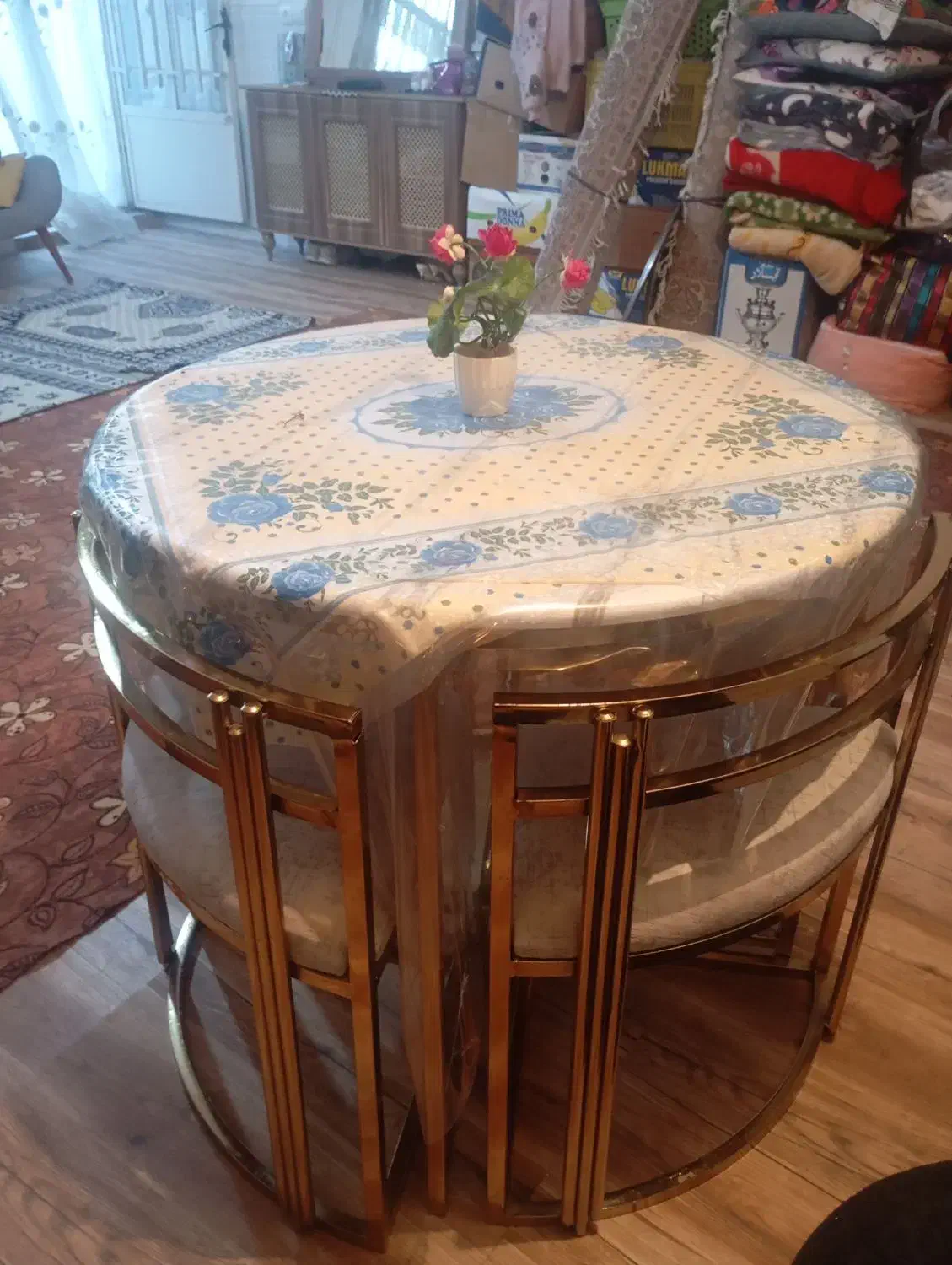 میز ناهار خوری در حد نو ۵میلیون|میز و صندلی غذاخوری|صباشهر, |دیوار