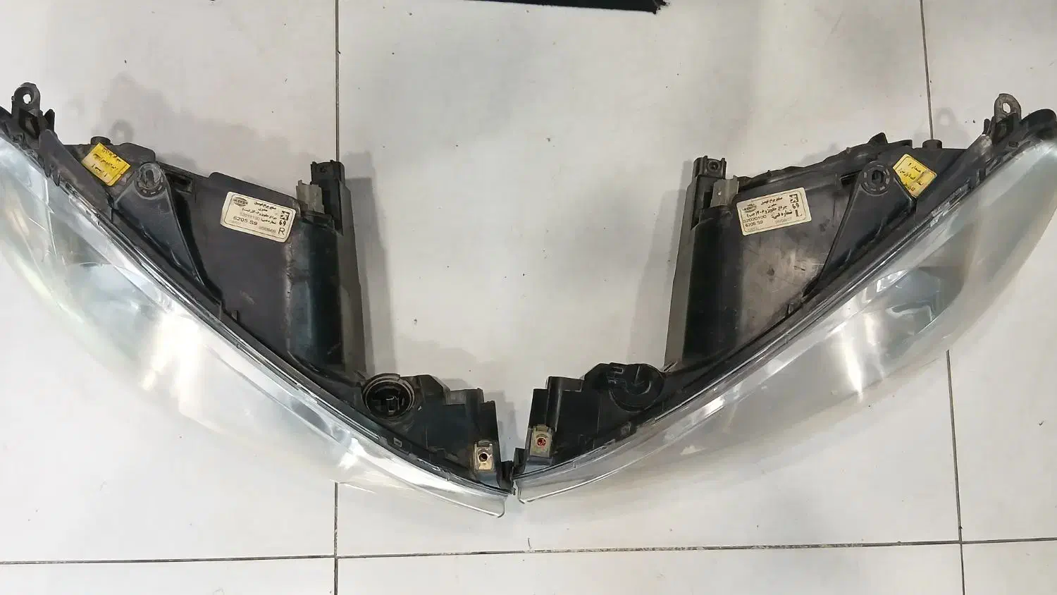 چراغ جلو ۲۰۶ برند مدرن همه پایه ها سالم|قطعات یدکی و لوازم جانبی|قزوین, |دیوار