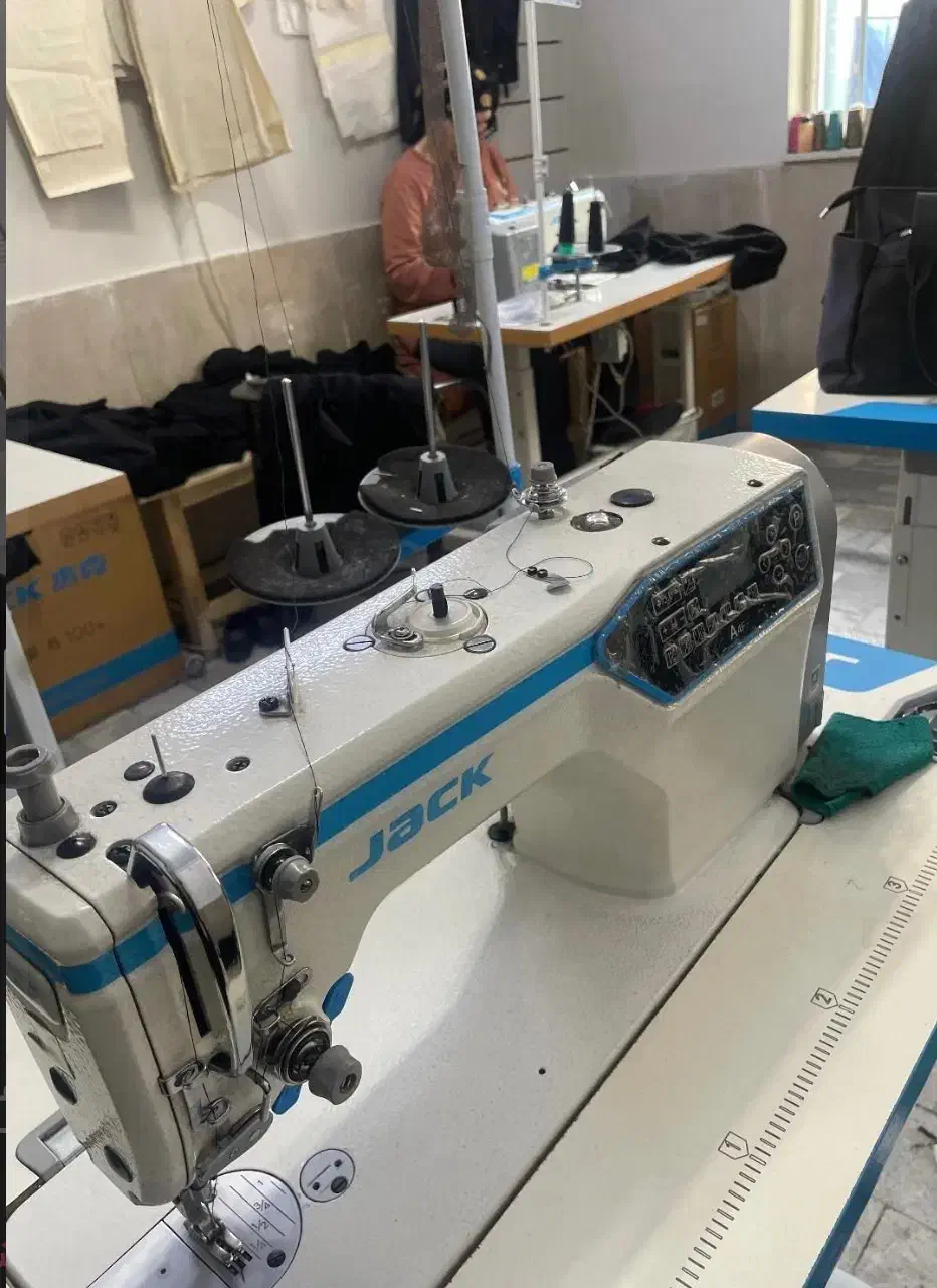 چرخ خیاطی A4f Q|چرخ خیاطی و ریسندگی|تهران, پامنار|دیوار