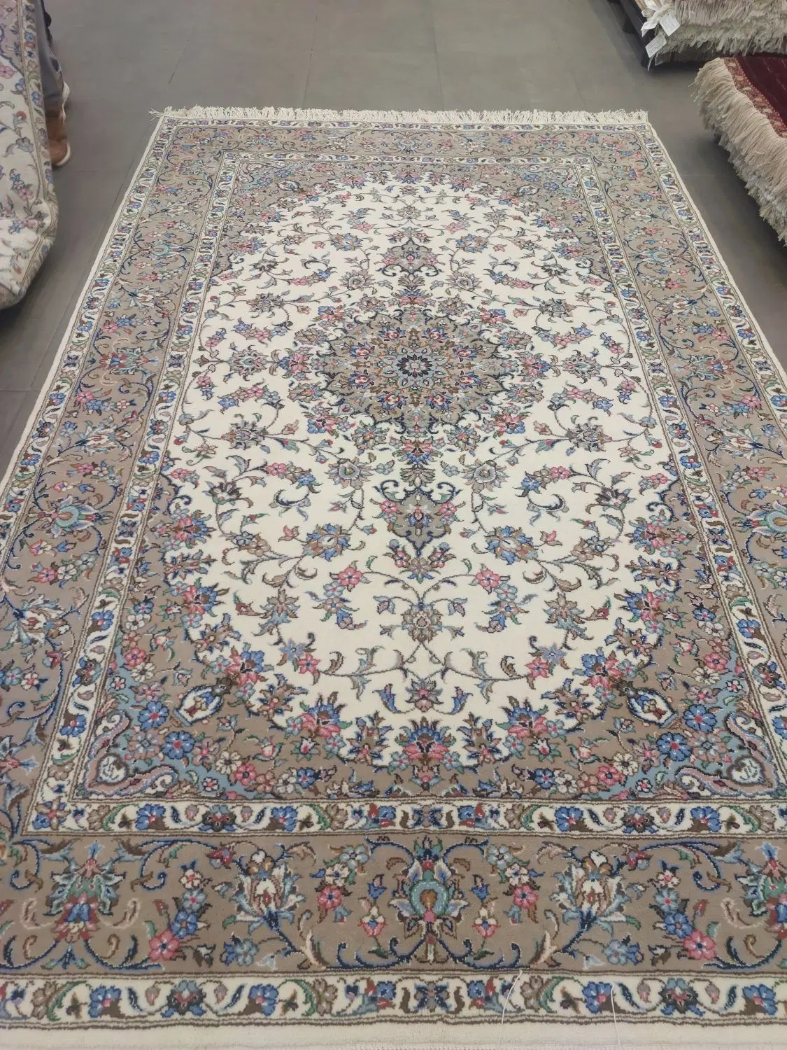 فرش دستباف (بساک )جفت۶ متری اعلای یزد۲ رنگ ابریشم|فرش|کرج, نوروزآباد|دیوار
