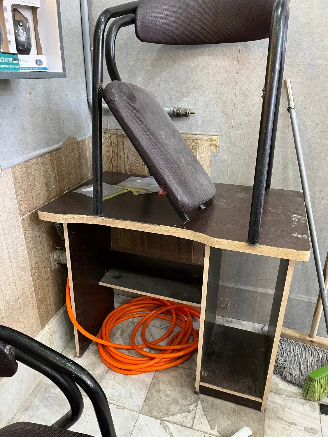 میز و صندلی|صندلی و نیمکت|قم, شاه ابراهیم|دیوار