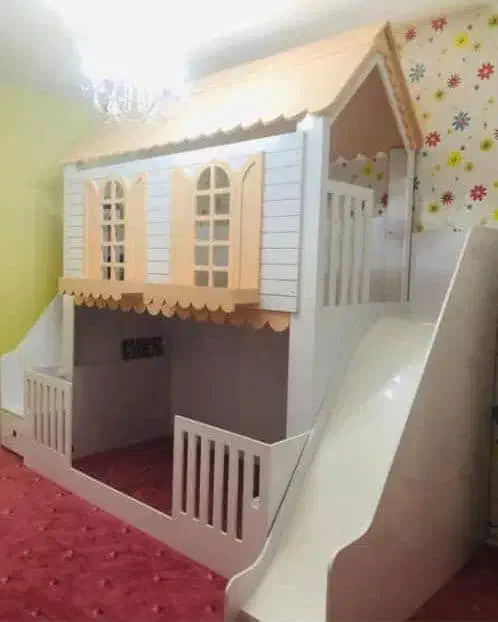 تختخواب دو طبقه مدل‌ کلبه ای بسیار تمیز و در حد نو|تخت و سرویس خواب|بندر ماهشهر, |دیوار