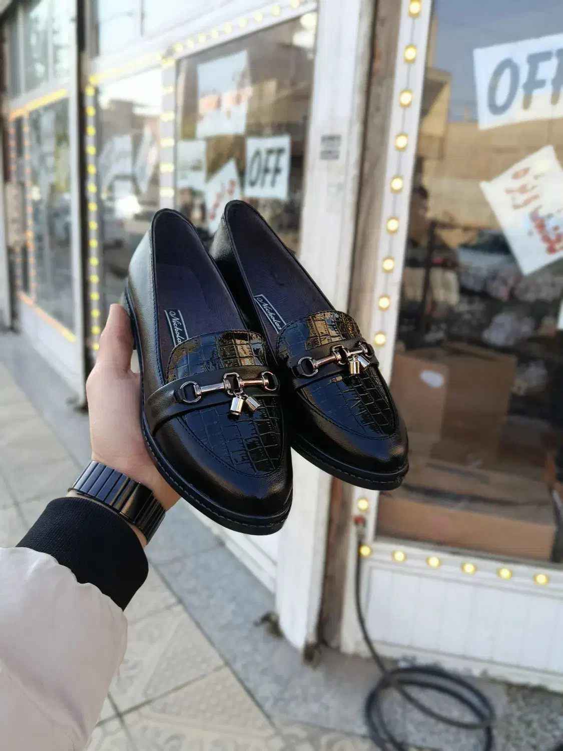 کالج زنانه (کفش سعیدی)|کیف، کفش، کمربند|بوکان, |دیوار