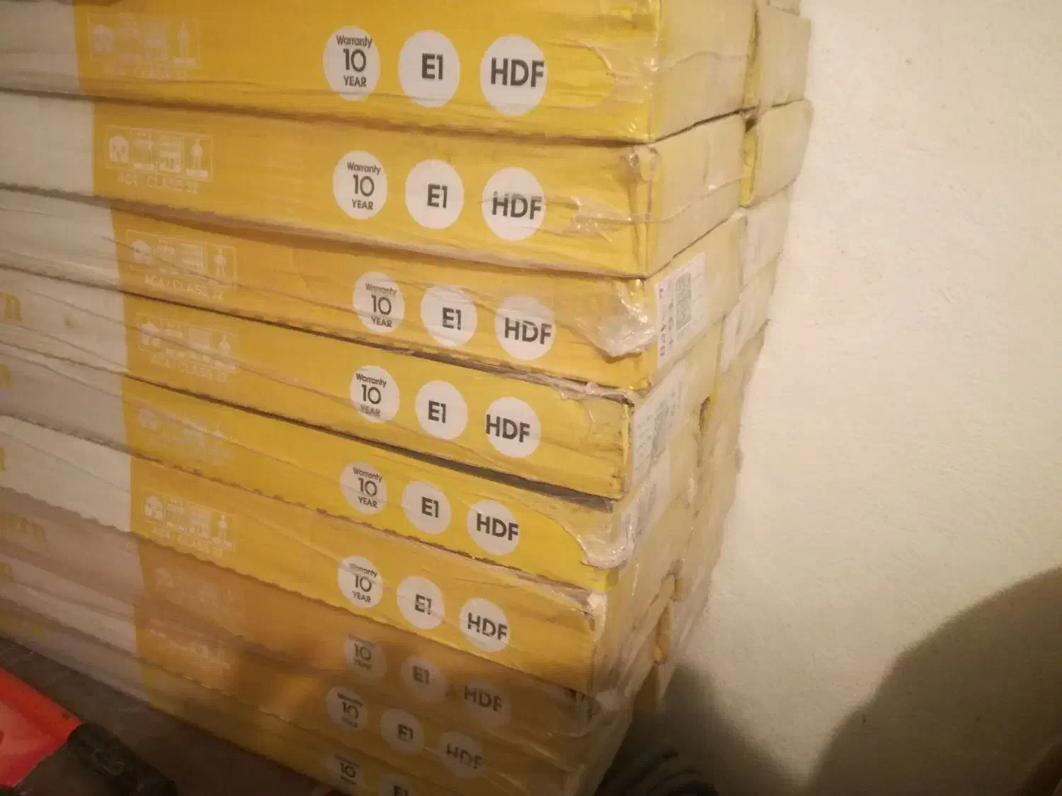 پارکت‌لمینت|مصالح و تجهیزات ساختمان|شاهرود, |دیوار